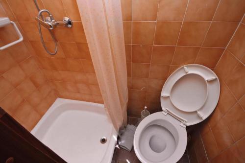 Apartments And Rooms With Parking Space Crikvenica - 5492