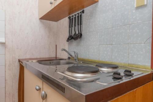 Apartments And Rooms With Parking Space Crikvenica - 5492
