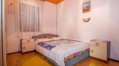Apartments And Rooms With Parking Space Crikvenica - 5492