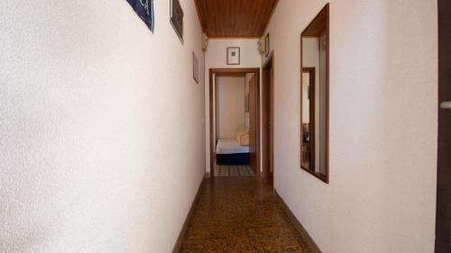 Apartments And Rooms With Parking Space Crikvenica - 5492