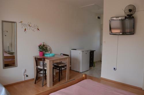 Apartments Mili