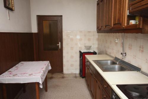Apartment Vinisce 4892a