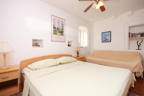 Holiday Home Lumbarda 4335