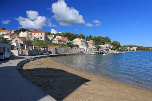 Holiday Home Lumbarda 4335