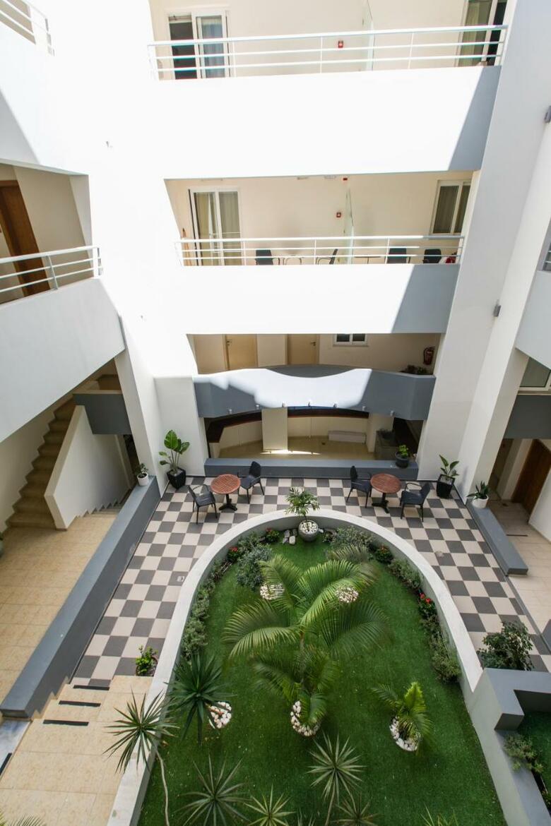 Cosmos Hotel
