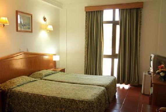 Hotel Colina Do Mar
