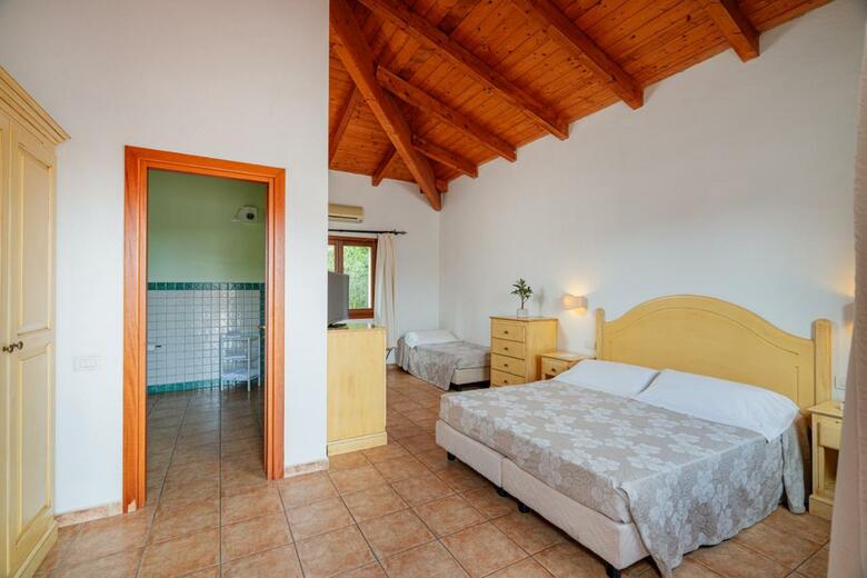Hotel Club Esse Cala Gonone Beach Village