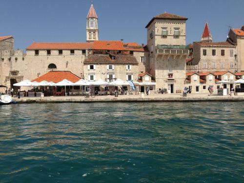 Apartments Trogir Sunshine