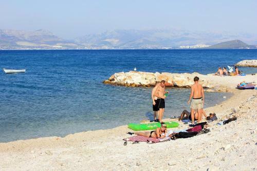 Hostal Triple Room Arbanija 1125a