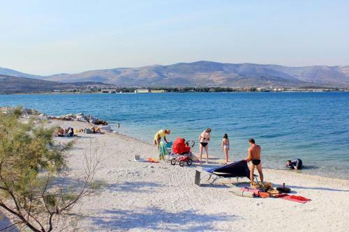Hostal Triple Room Arbanija 1125a