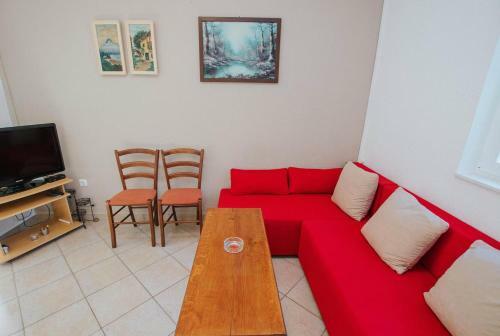 Apartments By The Sea Marina (trogir) - 5968