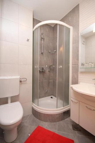 Apartment Makarska 3751f