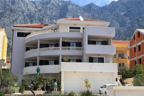 Apartment Makarska 3751f