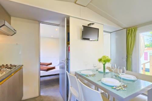 Superior Mobile Homes In Camping Kazela