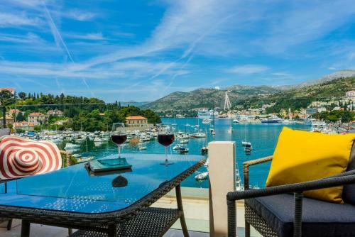 Adriatic Deluxe Apartments