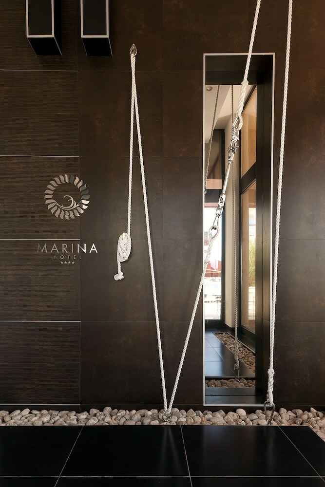 Hotel Marina