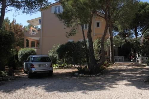 Apartment Novalja 4124e