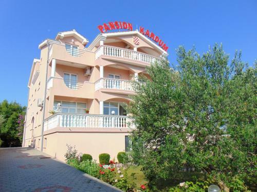Bed & Breakfast Pansion Kardum