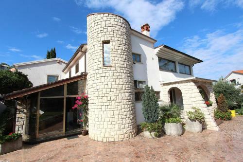 Hostal Guest House Biba