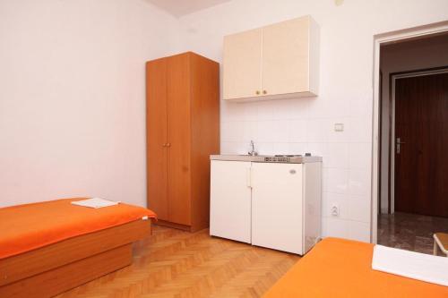 Apartment Podgora 6790a