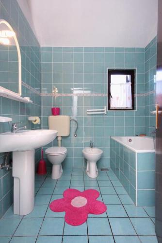 Apartment Slatine 2039a
