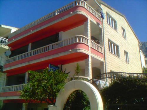 Apartamentos Studios Ravli? Marija