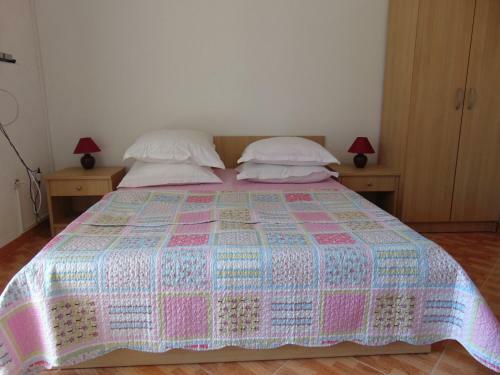 Apartamentos Studios Ravli? Marija