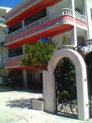 Apartamentos Studios Ravli? Marija