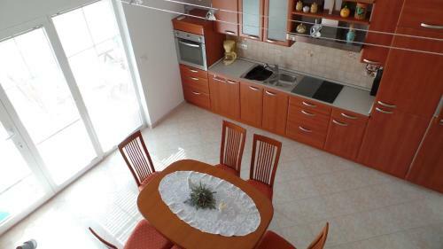 Apartment In Pula/istrien 17418