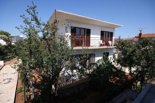 Apartment Rogoznica 4660b