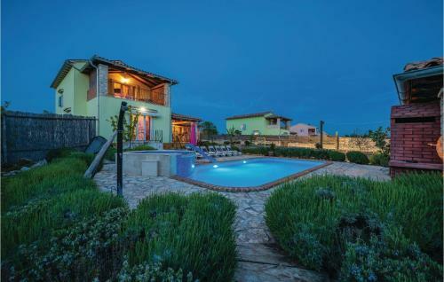 Holiday Home Rezanci Rezanci IV