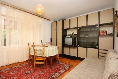 Apartment Jadranovo 5543b