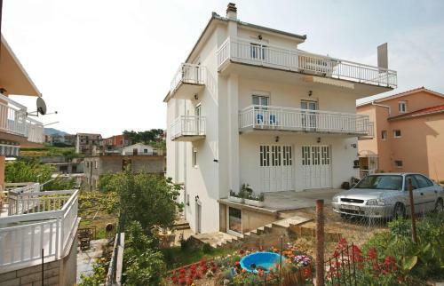 Apartamentos Studio Podstrana 4849a