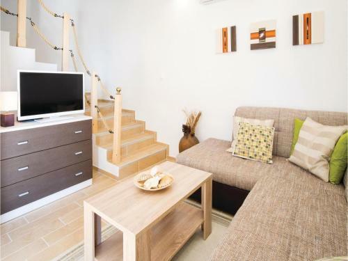 Two-bedroom Holiday Home In Sveti Vid