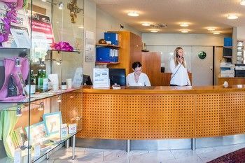 Hotel Paradies