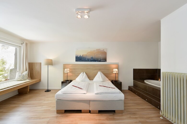 Hotel Krone 1512