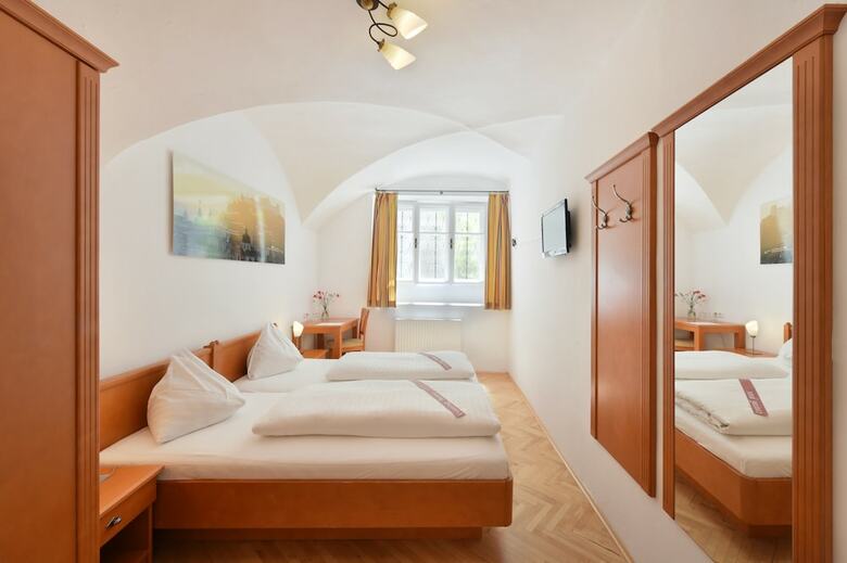 Hotel Krone 1512