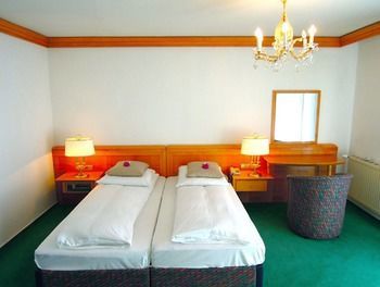 Hotel Olympia & Herbs