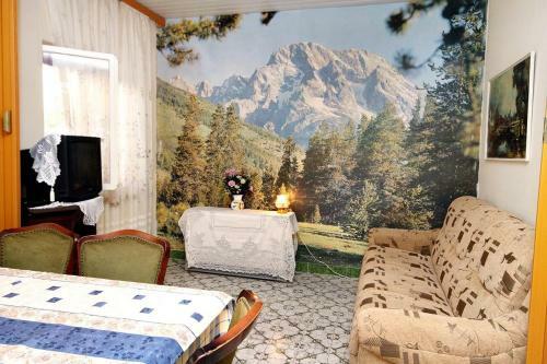 Apartment Arbanija 6062a