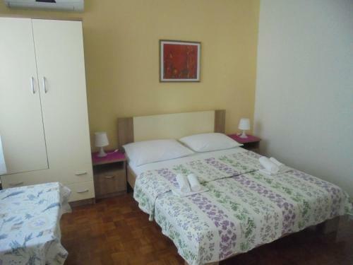 Hostal Apartments Kova?i?