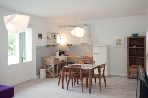 Apartments Central Chic And Cozy