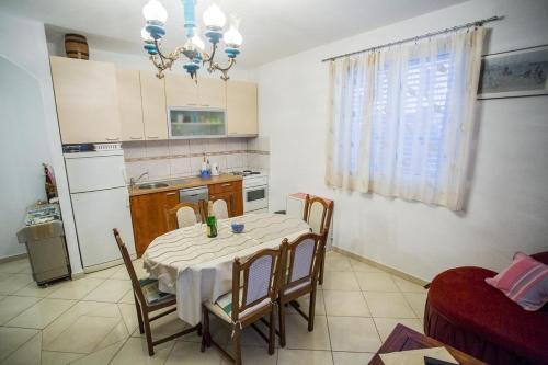 Apartment Rogoznica 2669b