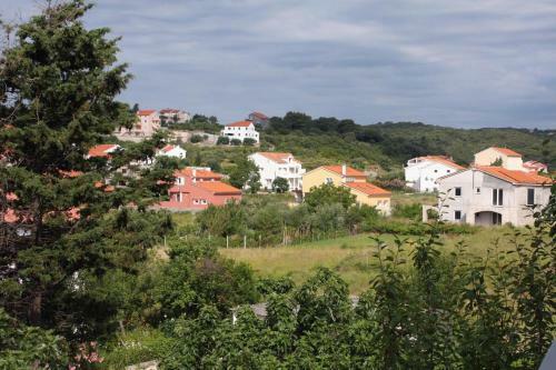 Apartment Palit 5048a