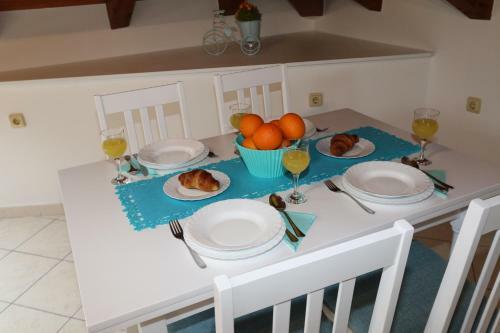 Hostal Apartments Villa Sirena