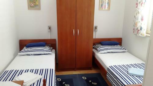 Hostal Apartments Villa Sirena