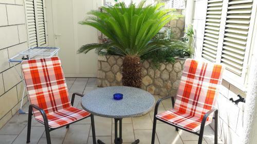 Hostal Apartments Villa Sirena