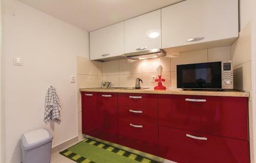 Apartment Pula With Sea View I