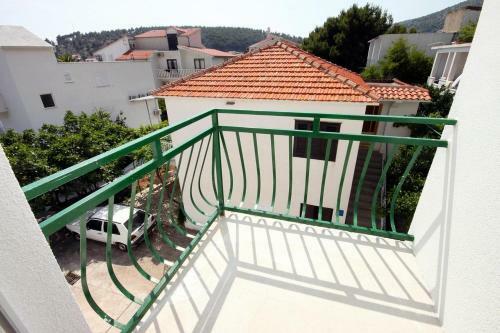 Apartment Drvenik Donja Vala 6701a