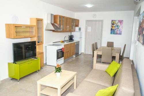Funtana One-bedroom Apartment 1