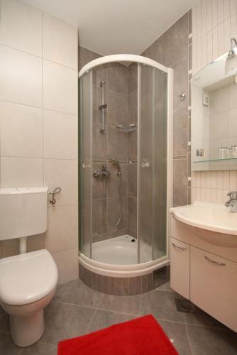 Apartment Makarska 3751b